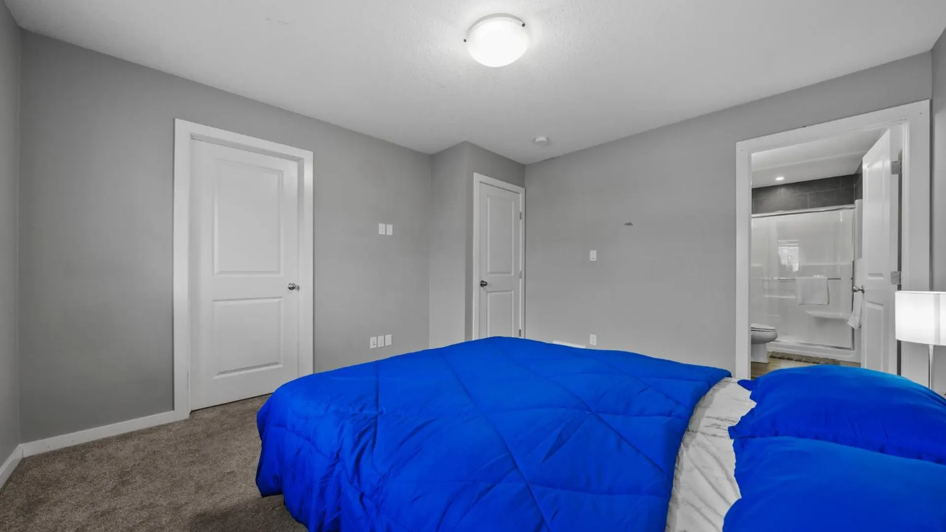 Cozy Homes Edmonton Holiday home