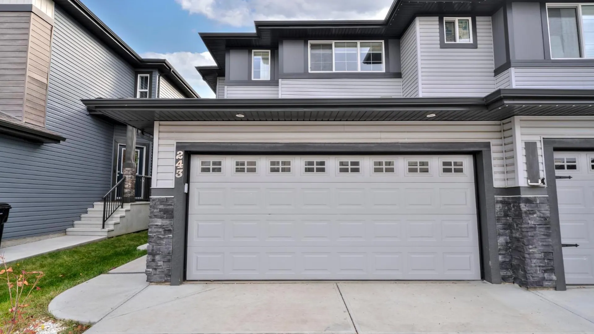 Cozy Homes Edmonton Canada
